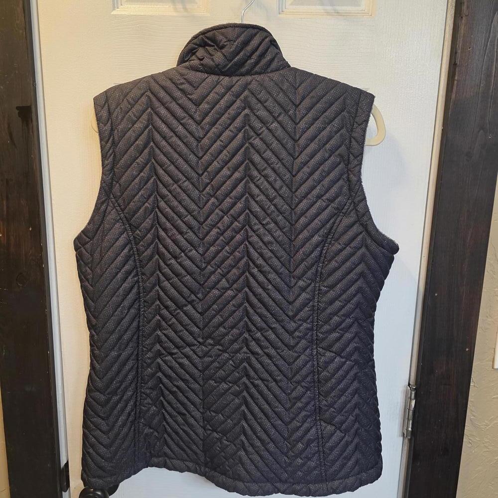 Free Country Quilted Black Reversible Sleeveless Vest with Zip Pockets- Large - Picture 4 of 7